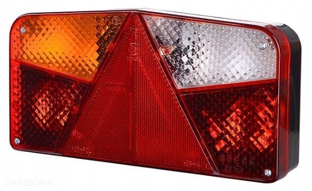 LAMPA TYLNA ZESPOLONA ŻARÓWKI PRZYCZEPKA TRÓJKĄT - 3