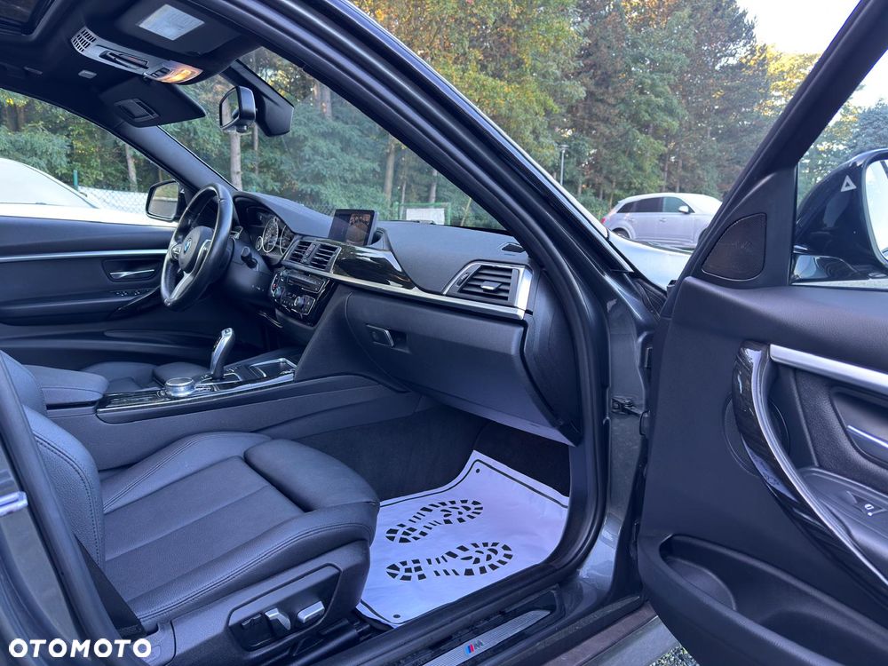 BMW Seria 3 330i GPF xDrive M Sport - 19