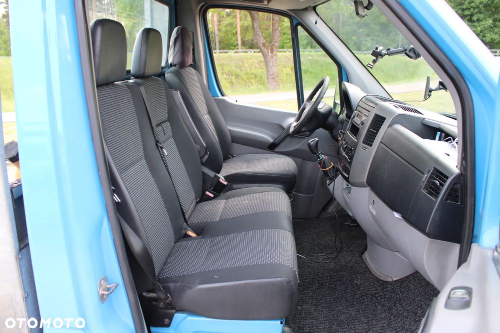 Mercedes-Benz Sprinter - 18