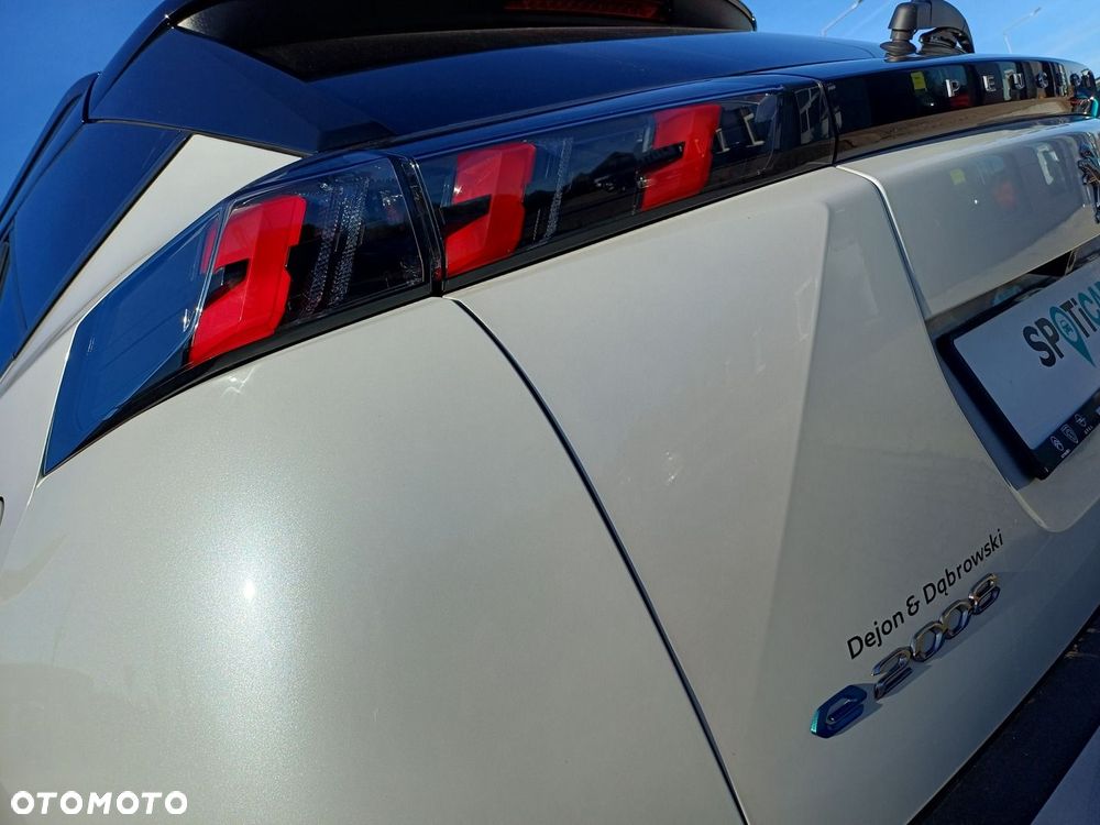 Peugeot 2008 e-2008 Allure Pack - 12