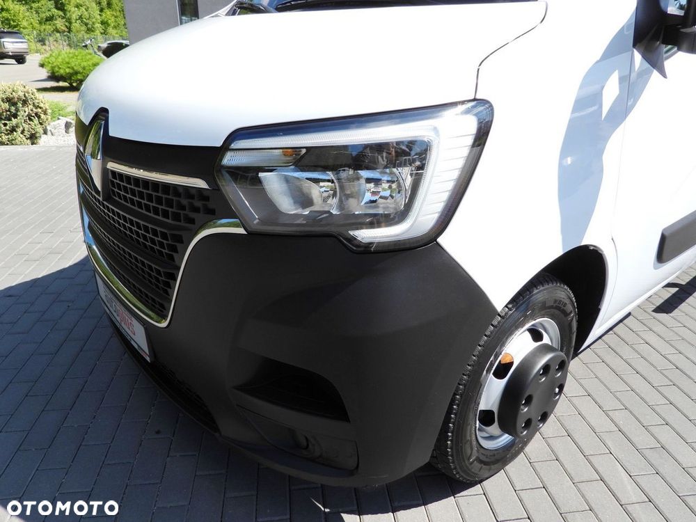 Renault MASTER SKRZYNIA 8 PALET TEMPOMAT LEDY BLIŹNIACZE KOŁA KLIMATYZACJA  165KM - 19