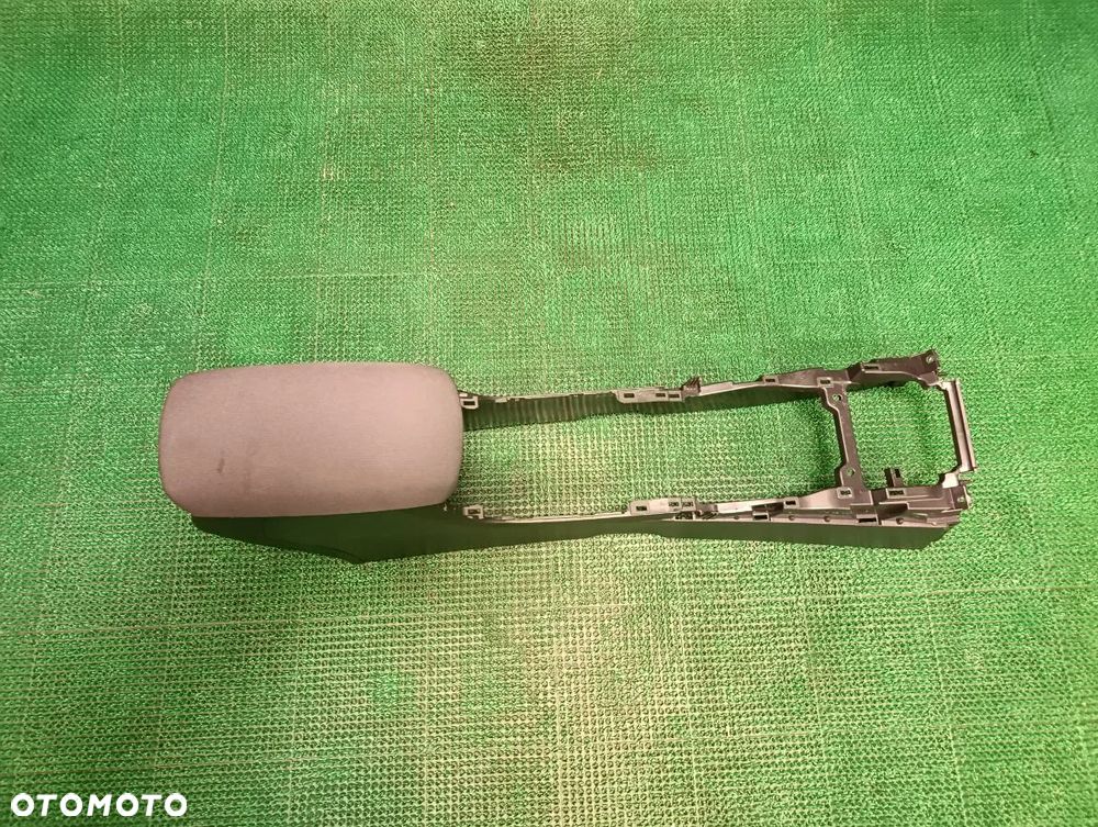 TOYOTA COROLLA CROSS od 2022r Tunel Środkowy - 2