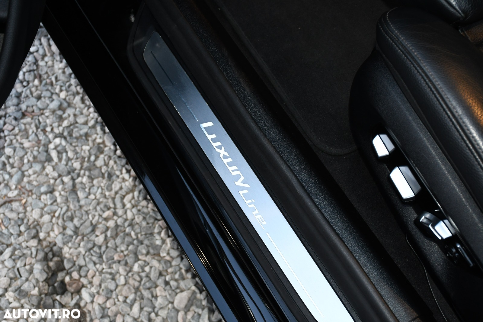 BMW Seria 5 540d xDrive AT MHEV - 29