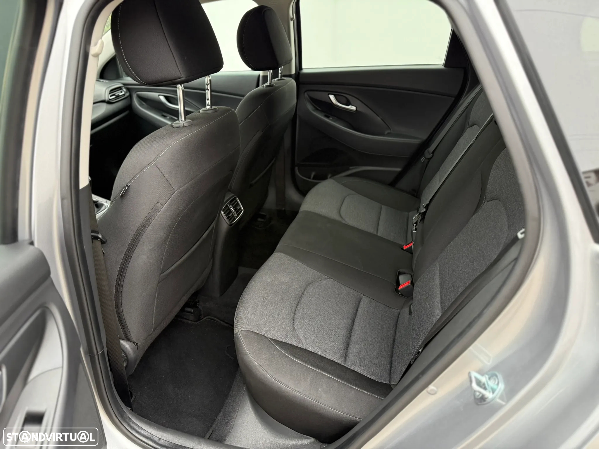 Hyundai i30 SW - 28