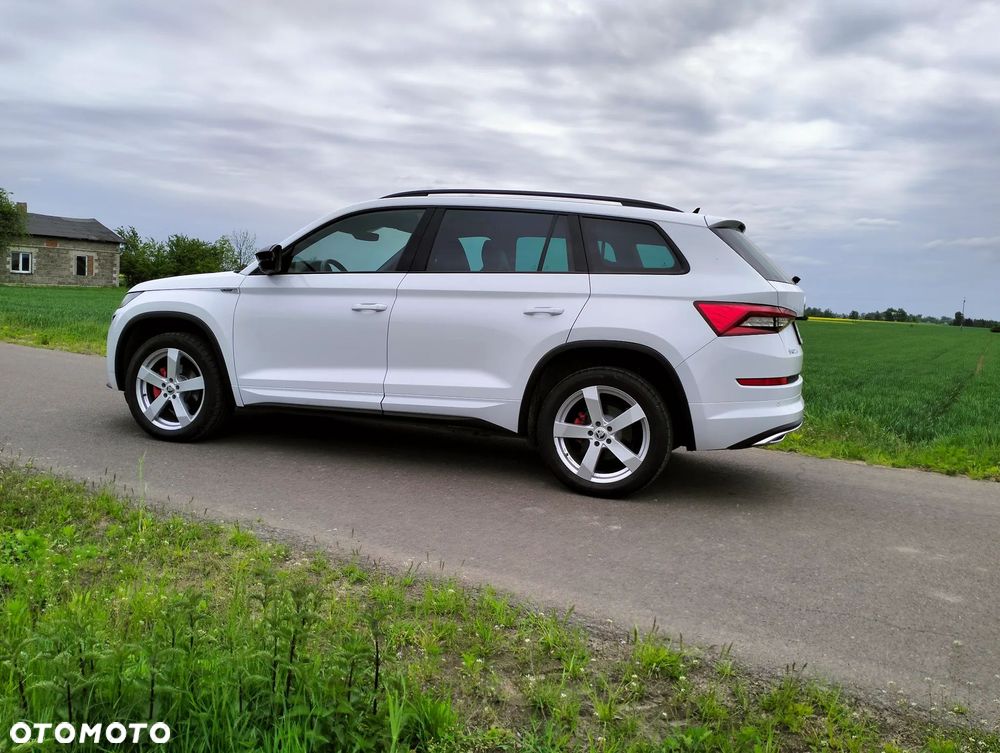 Skoda Kodiaq 2.0 TDI 4x4 DSG Sportline - 6
