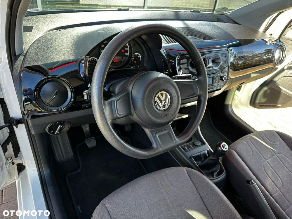 Volkswagen up! 1.0 move - 10