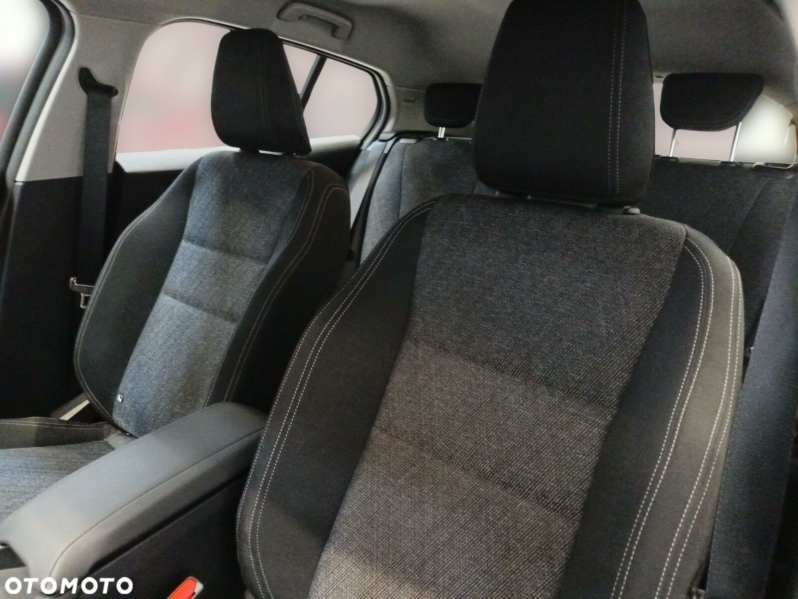 BMW Seria 1 - 12