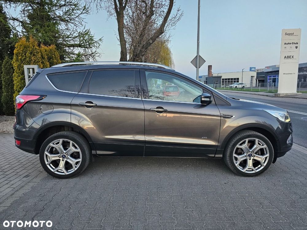 Ford Kuga - 13