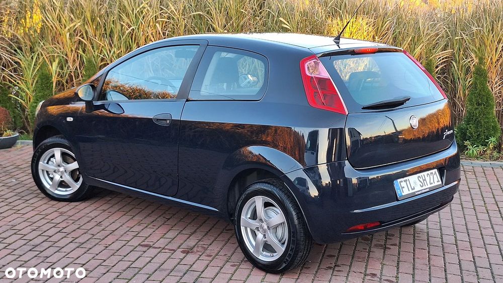 Fiat Grande Punto - 4