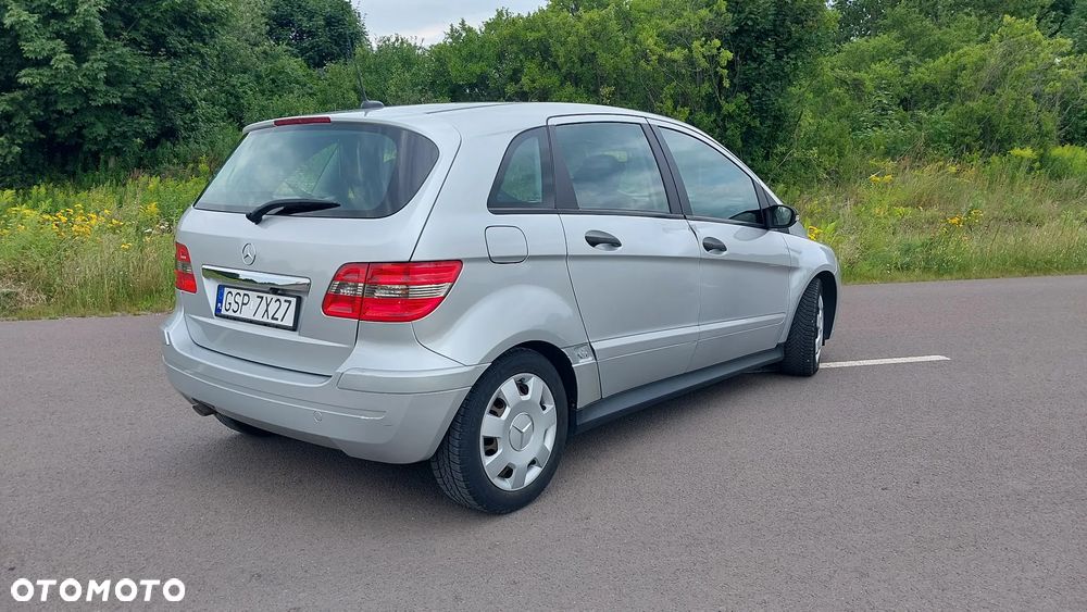 Mercedes-Benz Klasa B 180 CDI Autotronic - 4