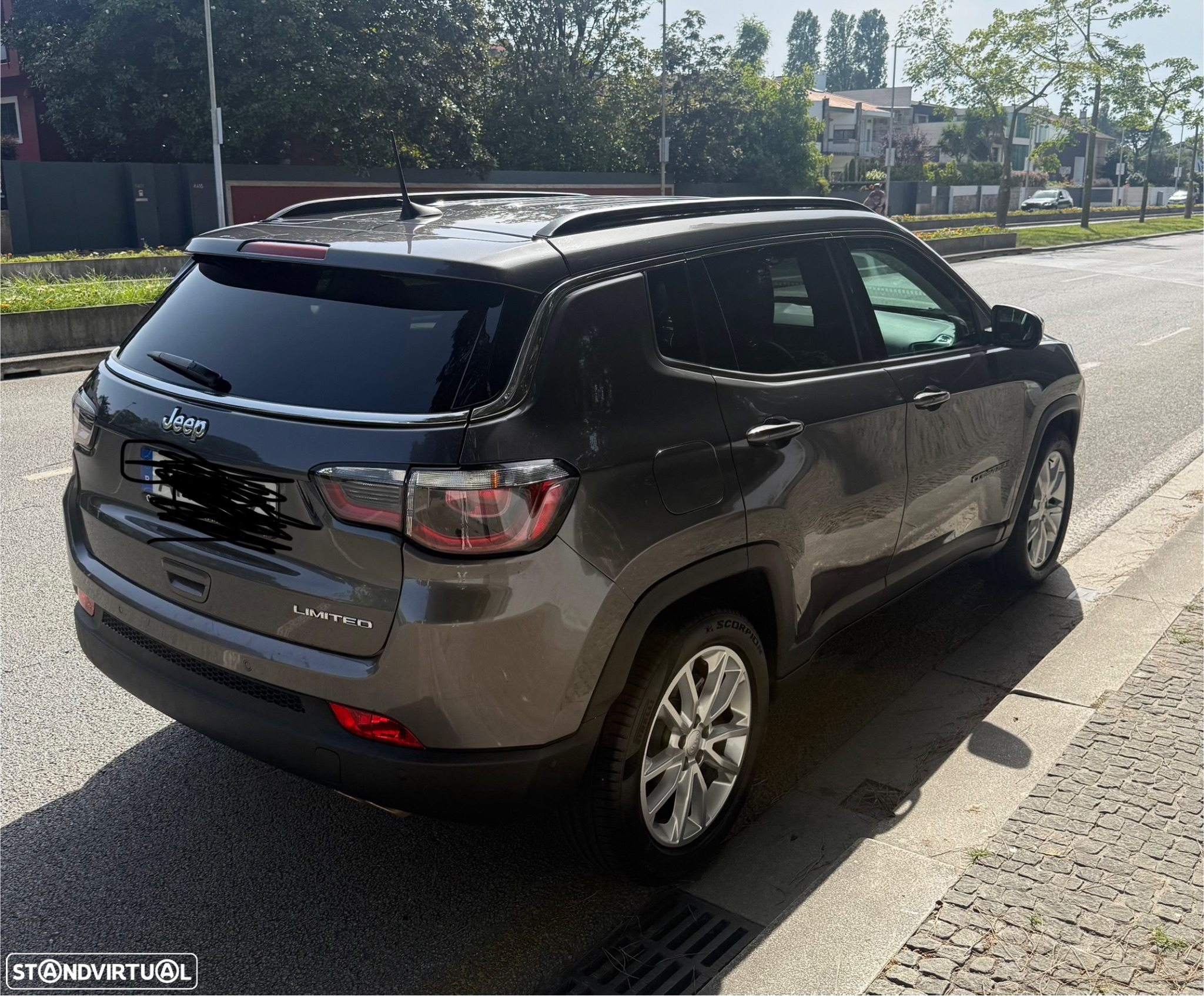 Jeep Compass 1.3 T Limited DCT - 8