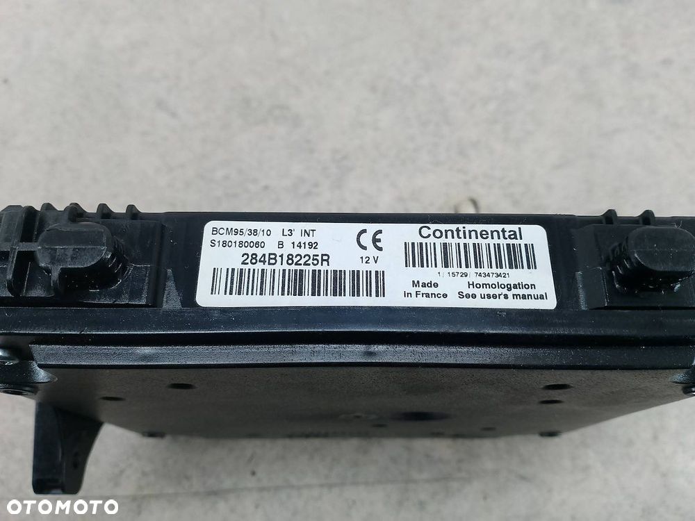 MODUŁ BCM RENAULT MEGANE III 284B18225R 180180060  CONTINENTAL 1.5 DCI - 3