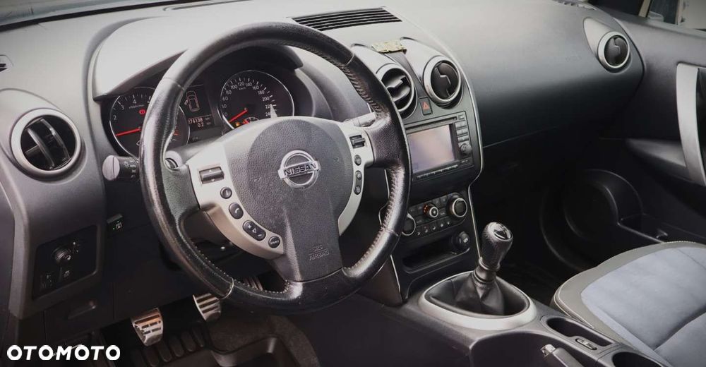 Nissan Qashqai - 12