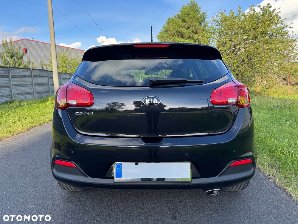 Kia Ceed - 5