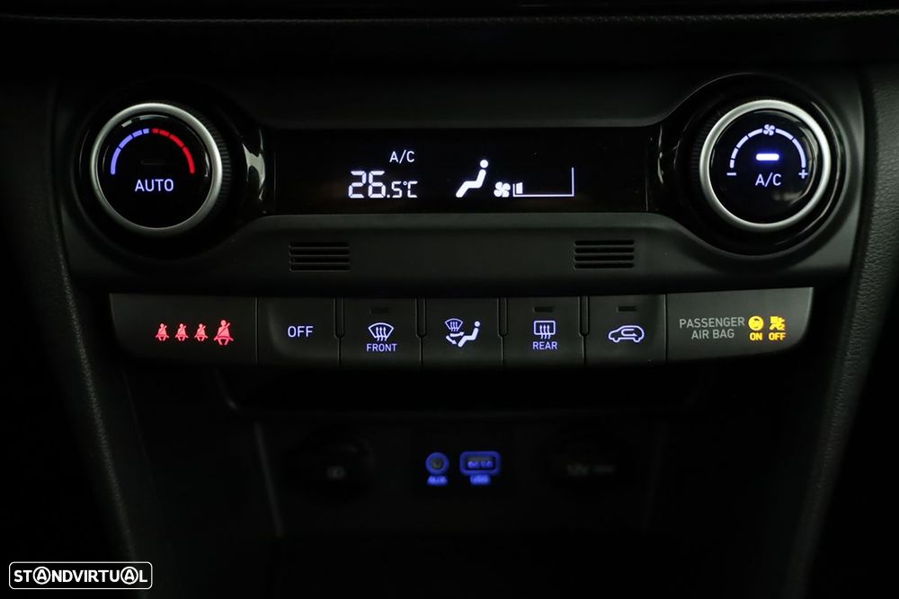 Hyundai Kauai 1.0 T-GDi Premium Pele/Tec.Vermelho - 12