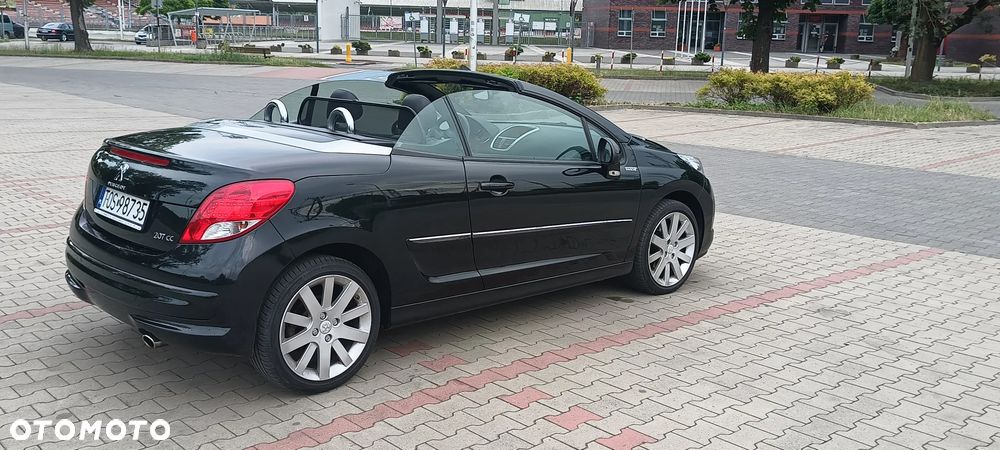 Peugeot 207 CC - 11