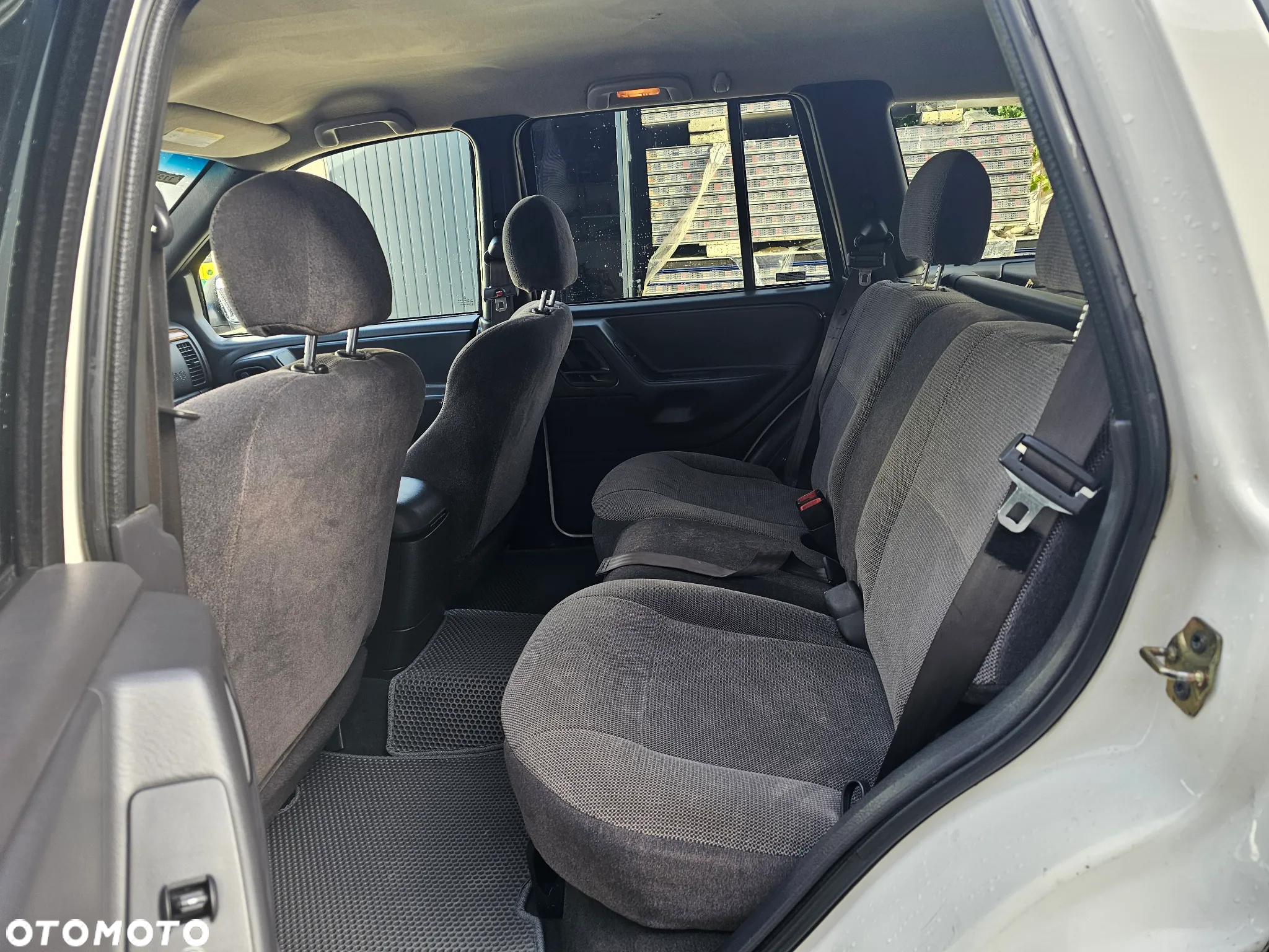 Jeep Grand Cherokee 4.0 Laredo - 7