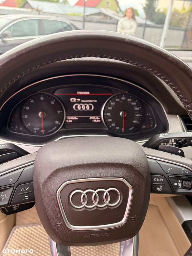 Audi Q7 - 6