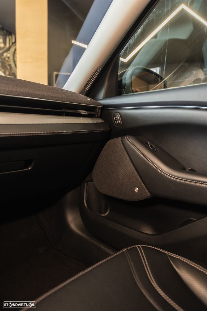 Ford Mustang Mach-E 98.7 kWh Premium - 14