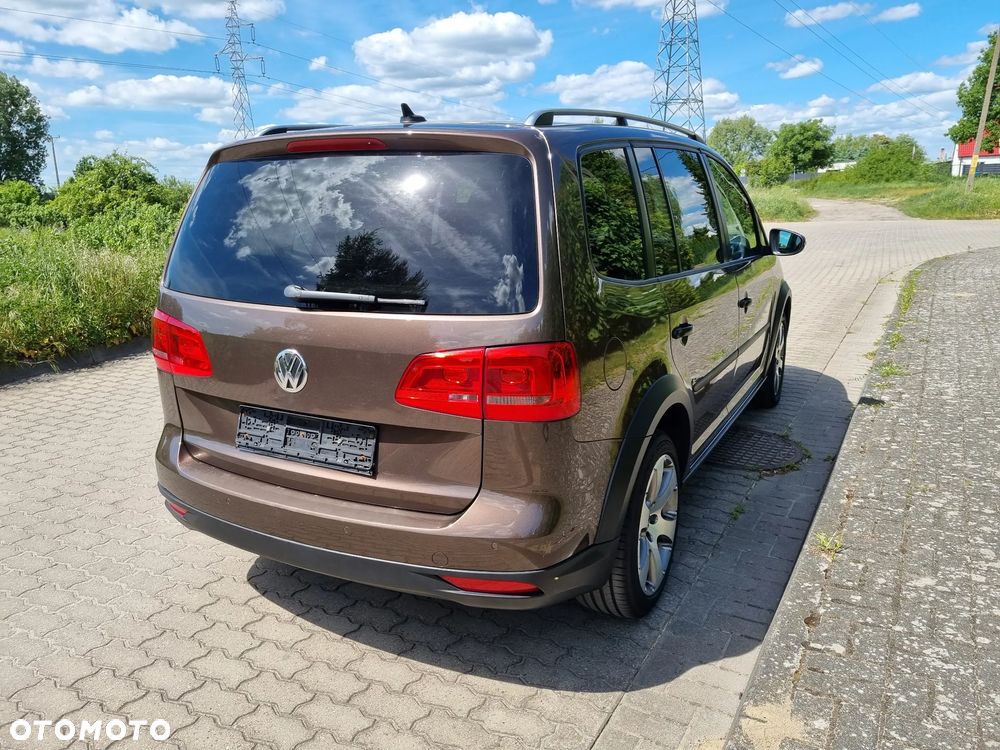 Volkswagen Touran 2.0 TDI DPF Cross - 5