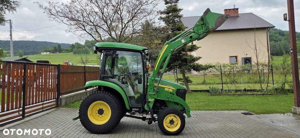 John Deere 3720 - 17