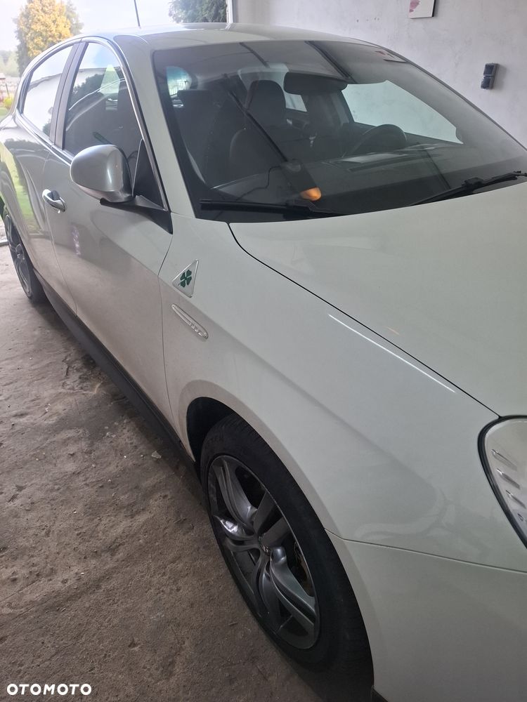 Alfa Romeo Giulietta 1.4 TB Distinctive - 15