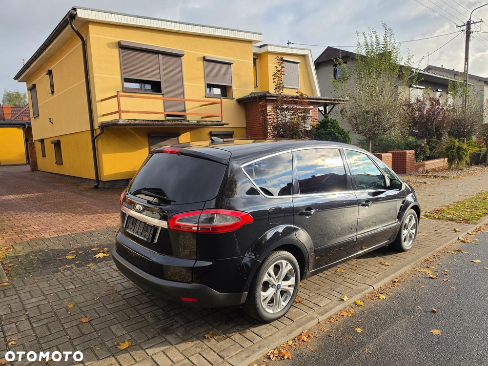 Ford S-Max 2011 photo 3