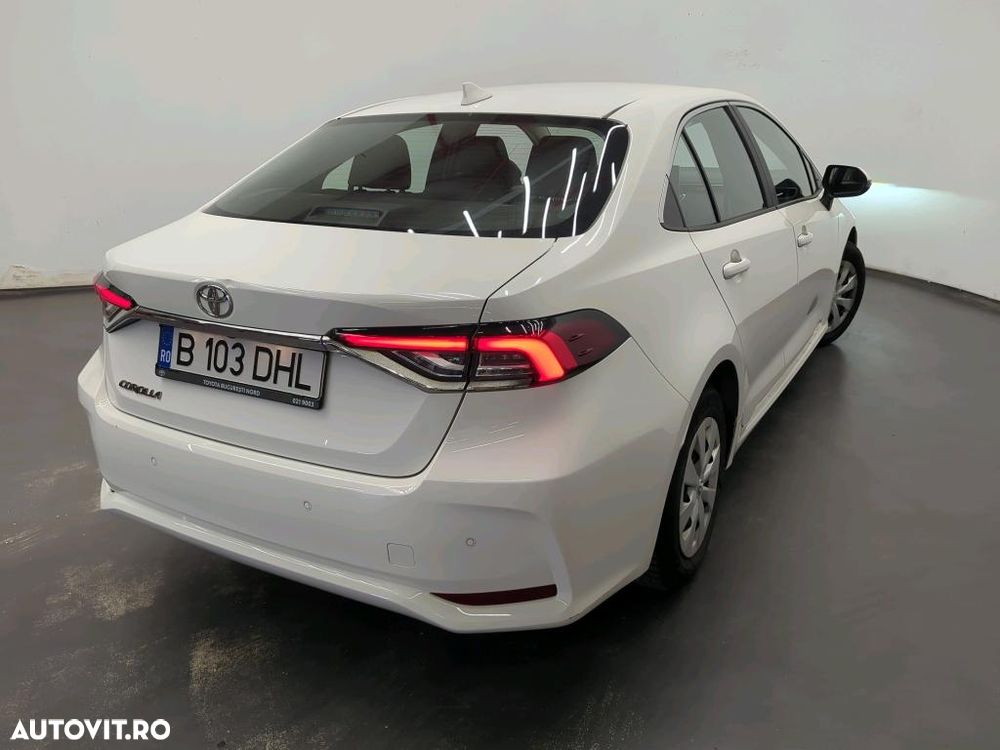 Toyota Corolla - 2