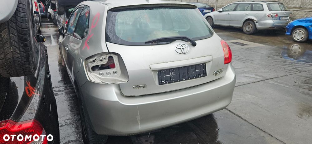 TOYOTA AURIS E15 2.0 D4D 1AD-FTV 06-09 -KLAPA BAGAŻNIKA 1C0 - 1