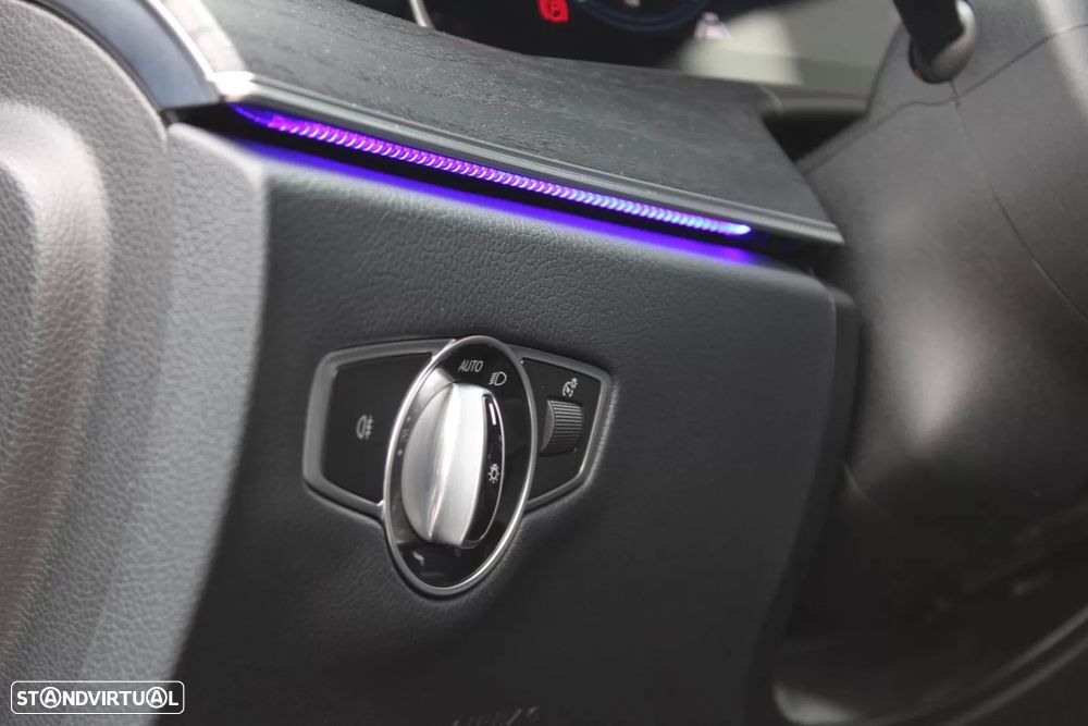 Mercedes-Benz E 220 d Avantgarde - 13