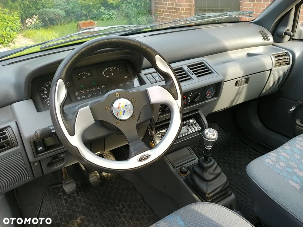 Renault Clio 1.2 RN - 12