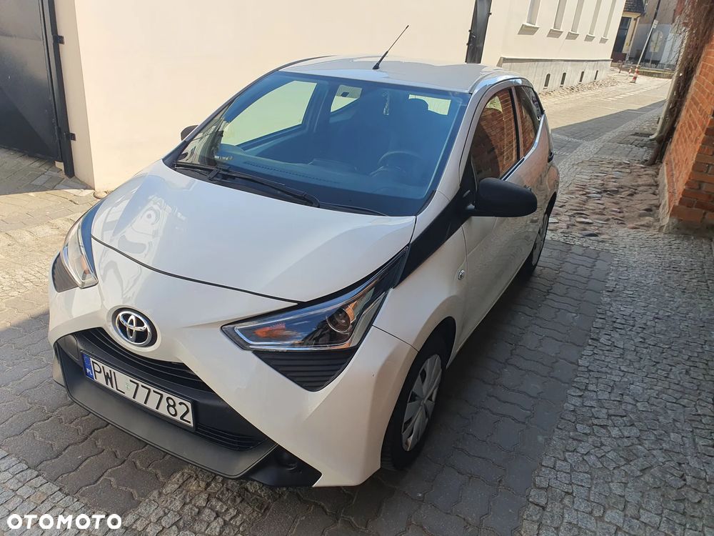 Toyota Aygo x-cite - 3