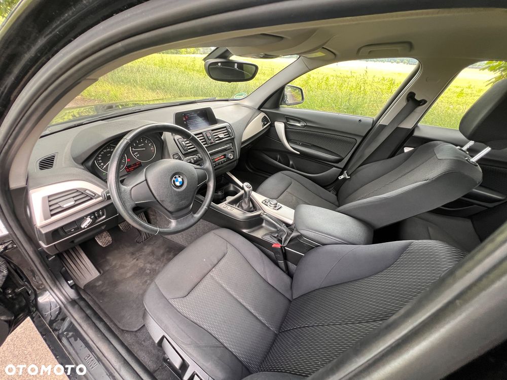 BMW Seria 1 114i - 8