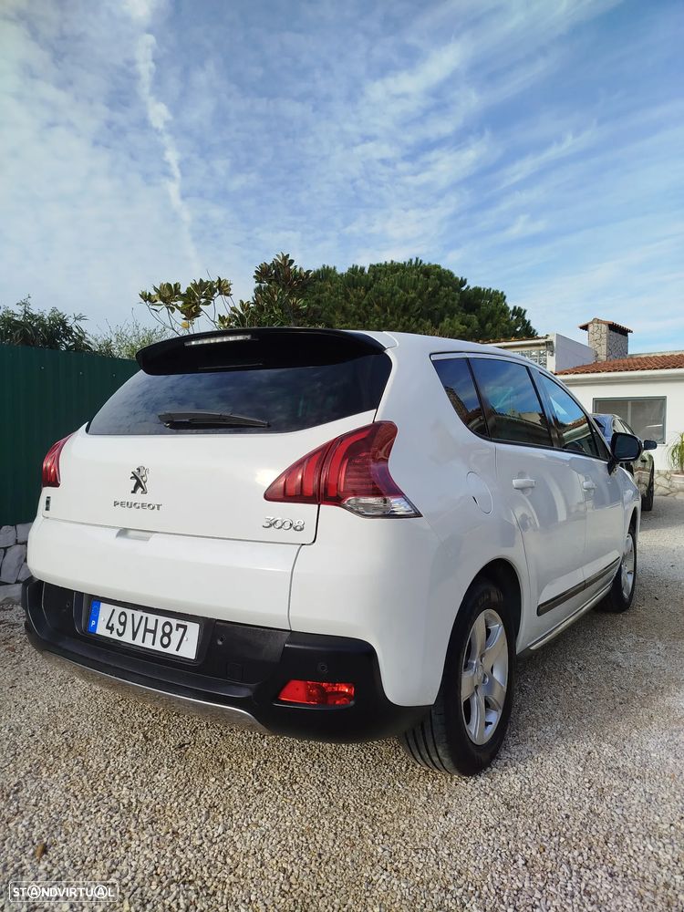 Peugeot 3008 2.0 HDi Hybrid4 - 3