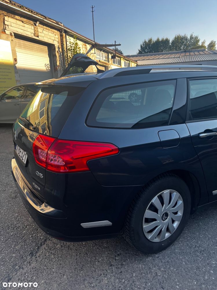 Citroen C5 2010 photo 4