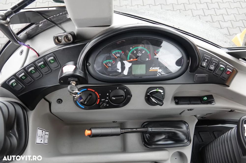 Case 965 ST / BULDOEXCAVATOR / 4X4x4 / PE ROȚI EGALE / AER CONDIȚIONAT / POWERSHIFT / Roți directoare 4WS / SET GALETE / 2020 / - 30