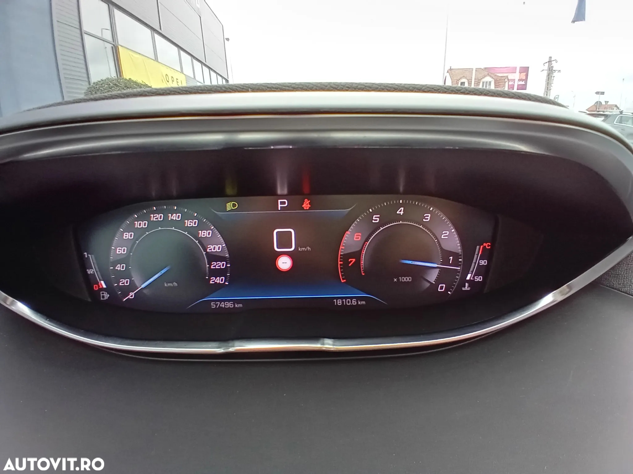 Peugeot 3008 1.2 PureTech 130 EAT8 Active Pack - 31