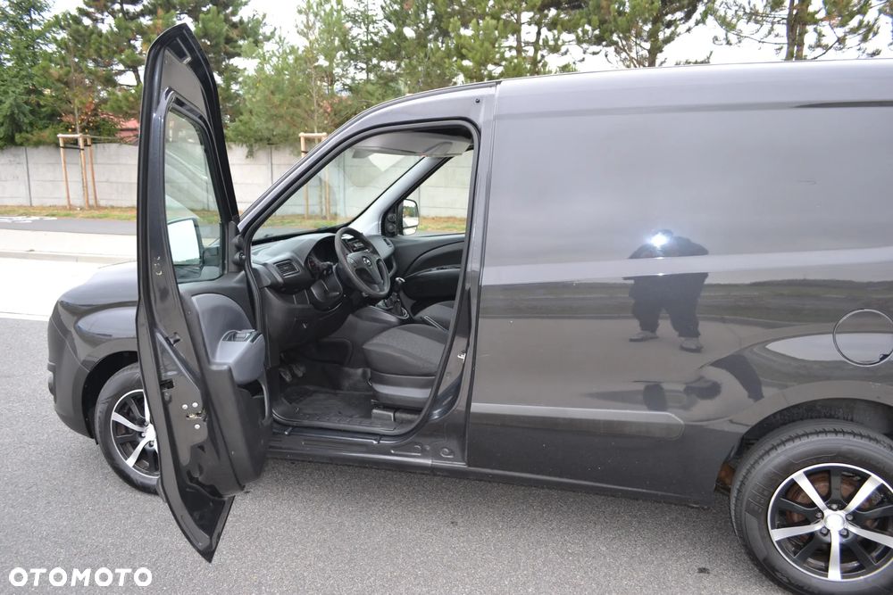 Opel Combo - 9