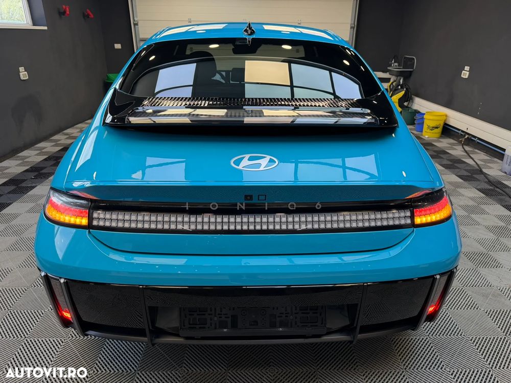 Hyundai IONIQ - 5