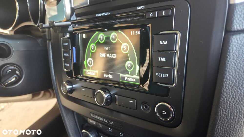 Skoda Superb 2.0 TDI DSG Ambition - 26