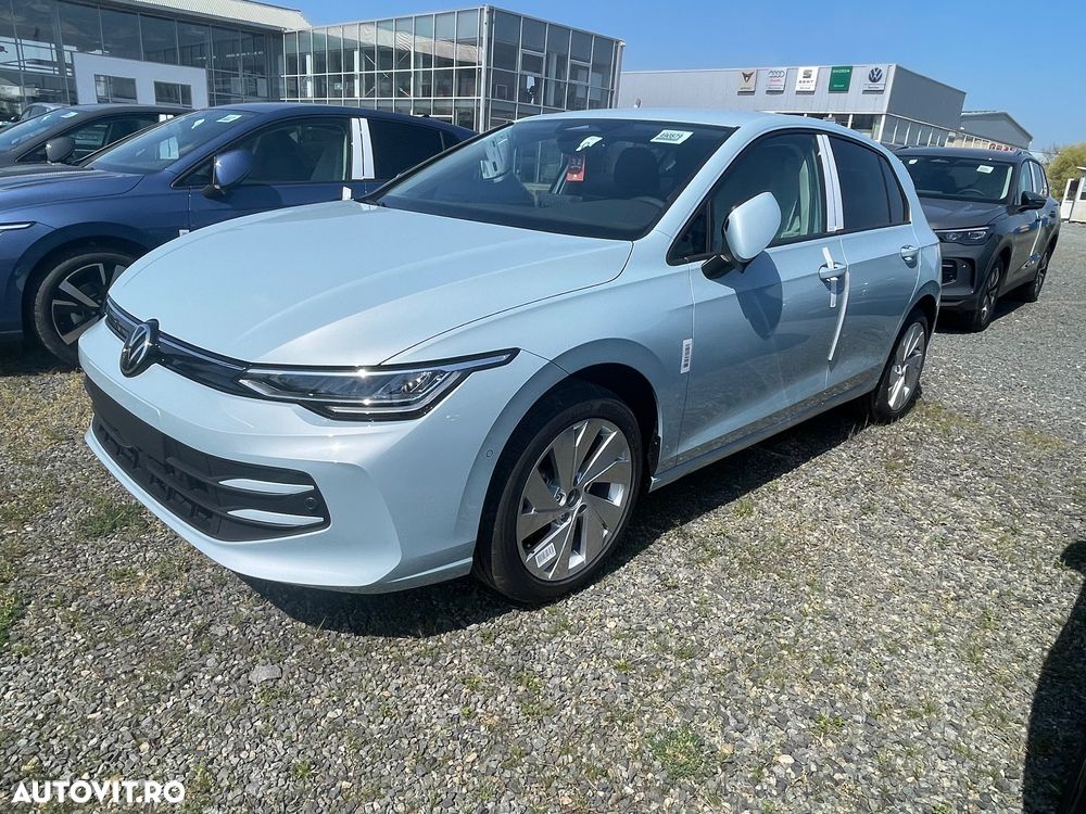 Volkswagen Golf 1.5 eTSI DSG MHEV Life - 2