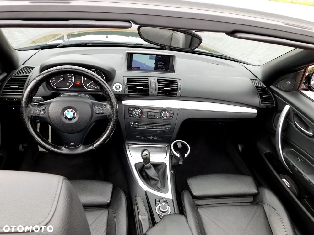 BMW Seria 1 123d - 29