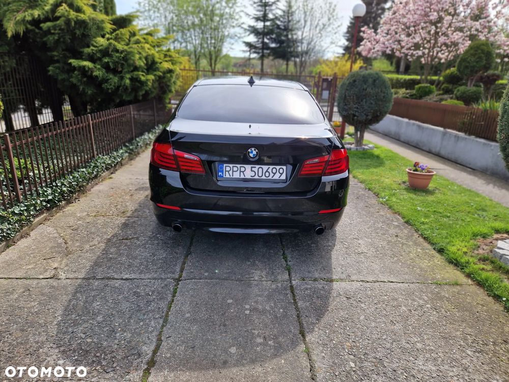 BMW Seria 5 535i xDrive - 8