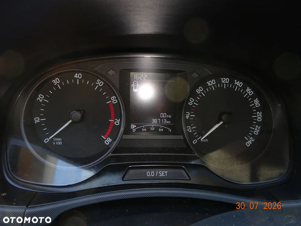 Skoda Fabia 1.0 Active - 6