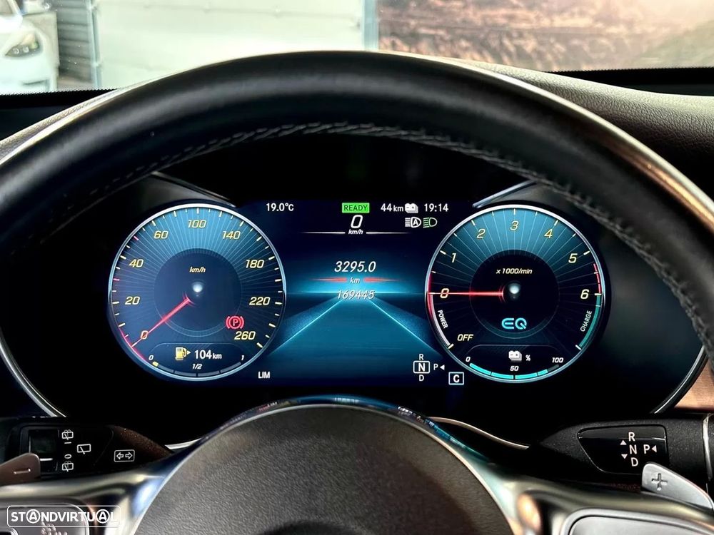 Mercedes-Benz GLC 300 de 4Matic 9G-TRONIC AMG Line - 25