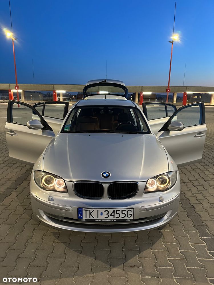 BMW Seria 1 116d DPF - 1
