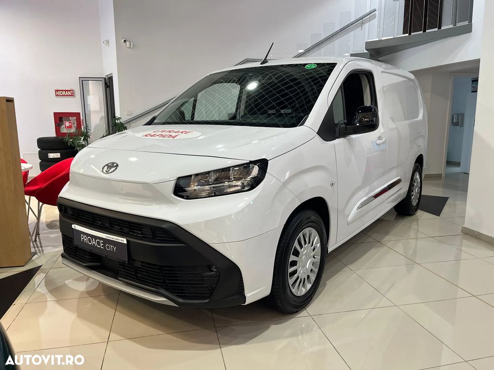 Toyota Proace - 1
