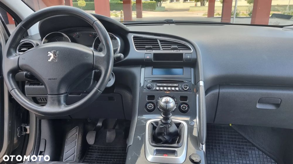 Peugeot 3008 1.6 HDi Active - 15