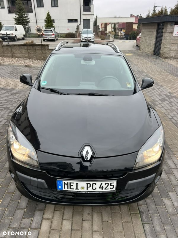 Renault Megane 2.0 16V Privilege CVT - 8