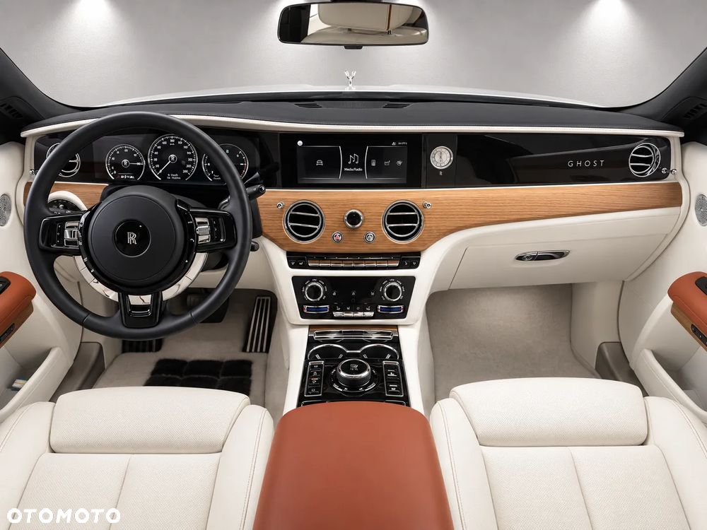 Rolls-Royce Ghost Standard - 9